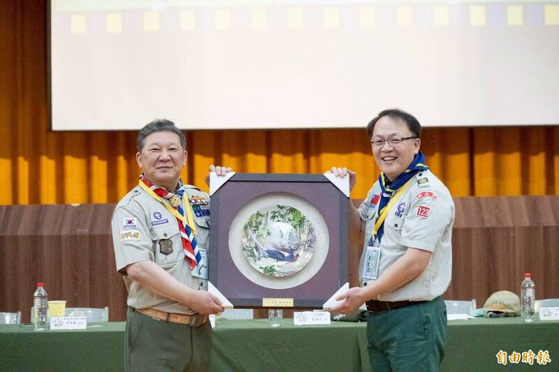 台韓童軍情誼深厚 韓國全羅南道童軍聯盟赴三民高中交流互動